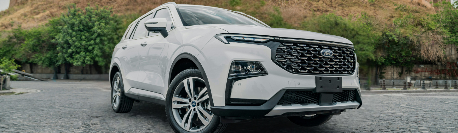 Professional LPG conversion - White Ford SUV in Oldbury